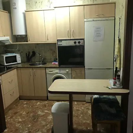 Apartment At Center Only 3 Min To *